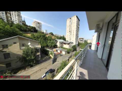 ქირავდება საბურთალოზე 3-ოთახიანი 84 კვ/მ გარემონტებული ბინა ავეჯით და ტექნიკით.