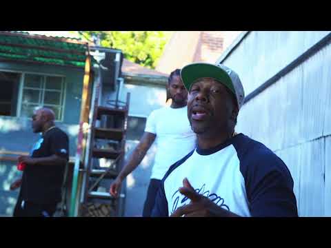 COURTED IN MC EIHT FT DAVE EAST &amp; THE CHILL PROD BY HERMANATA