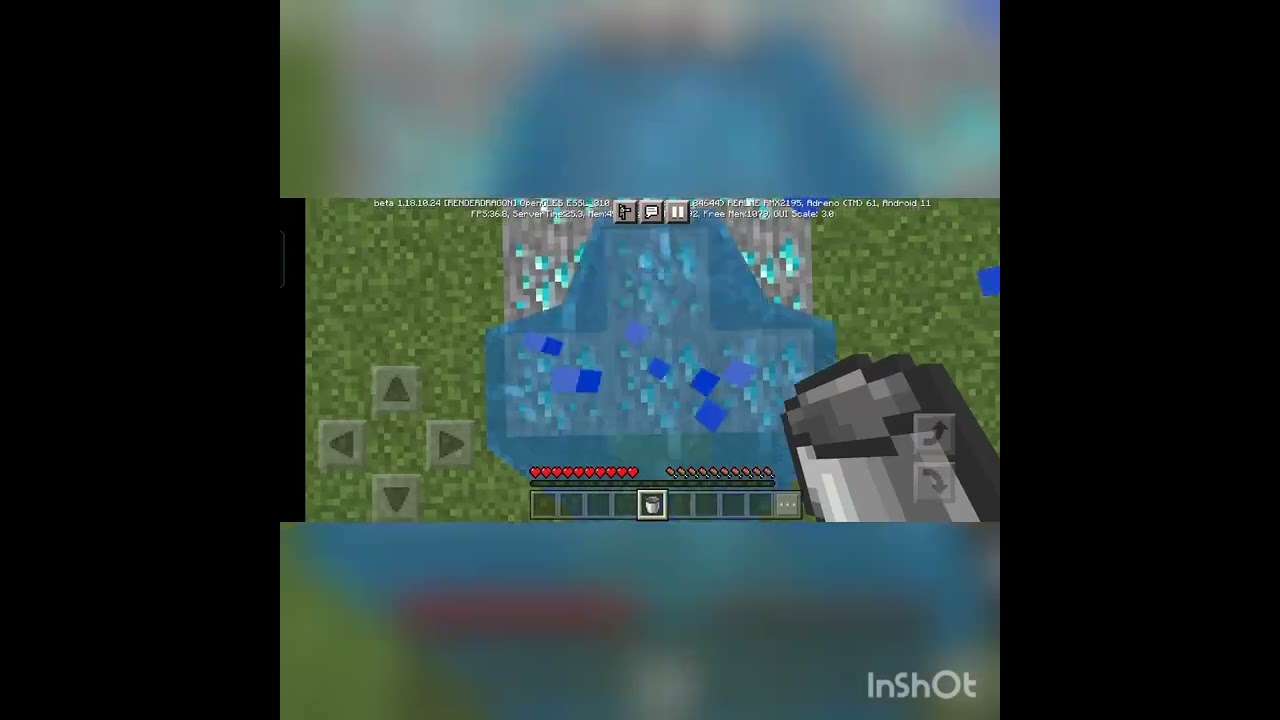 noob find diamonds but he have no pickaxe 🤣