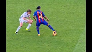 Ronaldinho 2017 ● Skill Show ● Football & Futsal