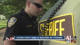 Jackson County sheriff conducts sex offender sweep