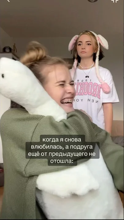 У меня тут вышел трек про одного мальчишку (ссылка в коммах)