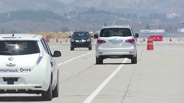Nissan Autonomous Drive - Overtaking With Oncoming Traffic