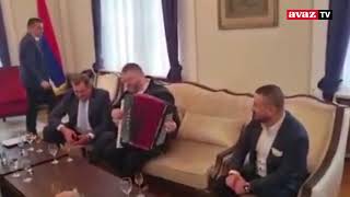 Dodik ispunio obećanje i doveo harmonikaša u Predsjedništvo BiH