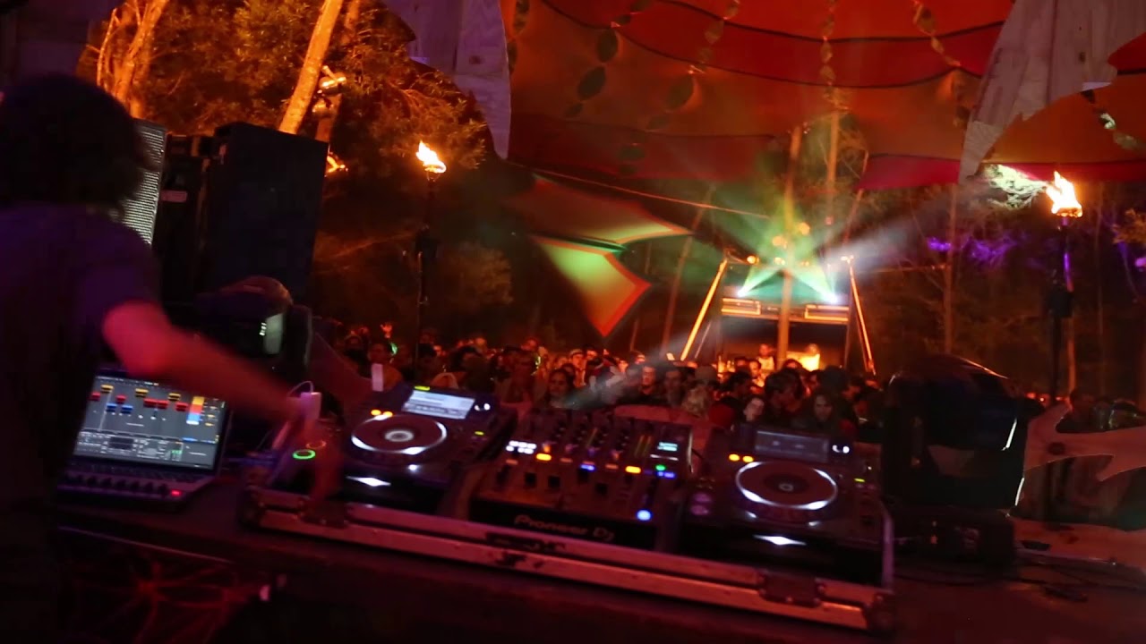 Slide & Loom LiVe in The Little Forest Festival (Alien Safari) NYE 2019 ...