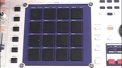 AKAI MPC4000 The Front 1