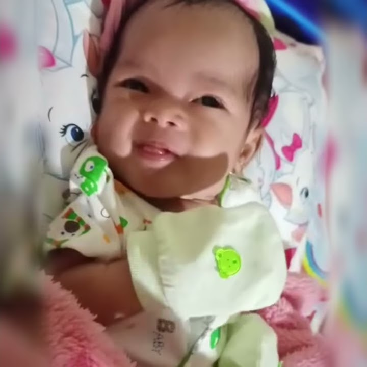 Baby new born-bayi baru lahir-bayi perempuan cantik