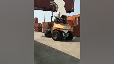 How to stack loaded container container with Liebherr reach stacker