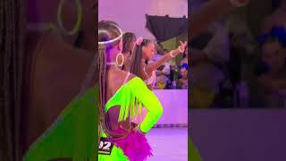 🔥🔥😍😍#dance #kpop #踊ってみた #ダンス #dancecover #ヲタ芸 #ゼロ振り #サイリウムパフォーマンス #video #社交ダンサー #shorts Life•is•a•dance