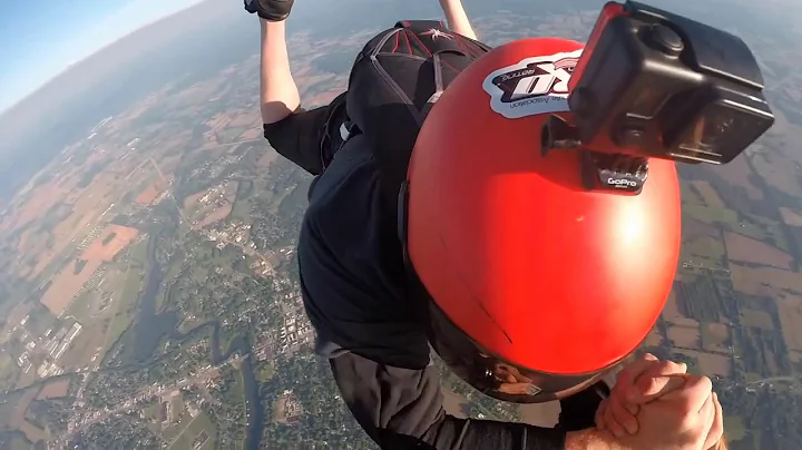 skydiver hits powerlines john Pitts