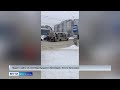 Пробки и ледовые побоища машин: Ярославль превратился в сплошной каток