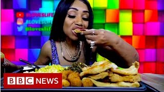 Would you take time out to watch someone eat on YouTube - BBC News