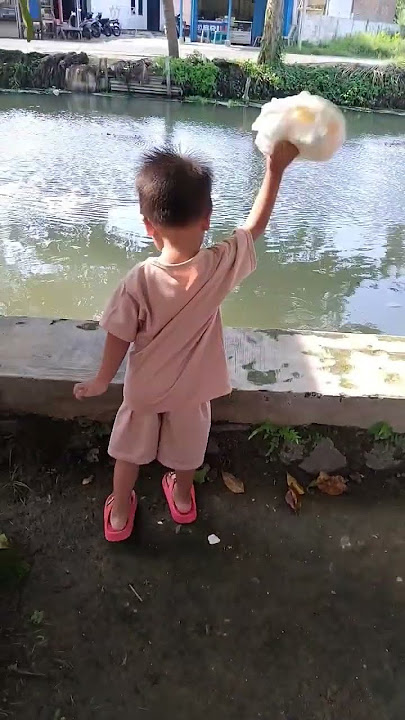 Buang pampers #lucu #comedy #funny #bocil #hiburan #dramaeskrim #cutebaby #maineskrim #cute