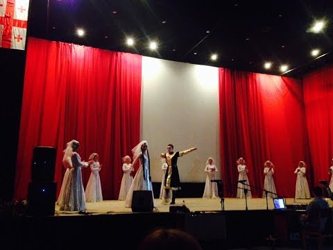 ქორეოგრაფიულმა ანსამბლმა \"მერმისმა\" 15 წლის იუბილე იზეიმა