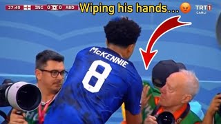 Mckennie using the Photographer as a TOWEL!!!🤮