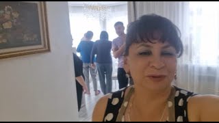 картинка: Полный дом гостей. Встречаю и провожаю. Волнение и радости. Из деревни в деревню. Жизнь семьи.