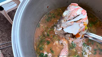 Caldo de pargo para el calor los albañiles se lo merecen y mariskero los consiente