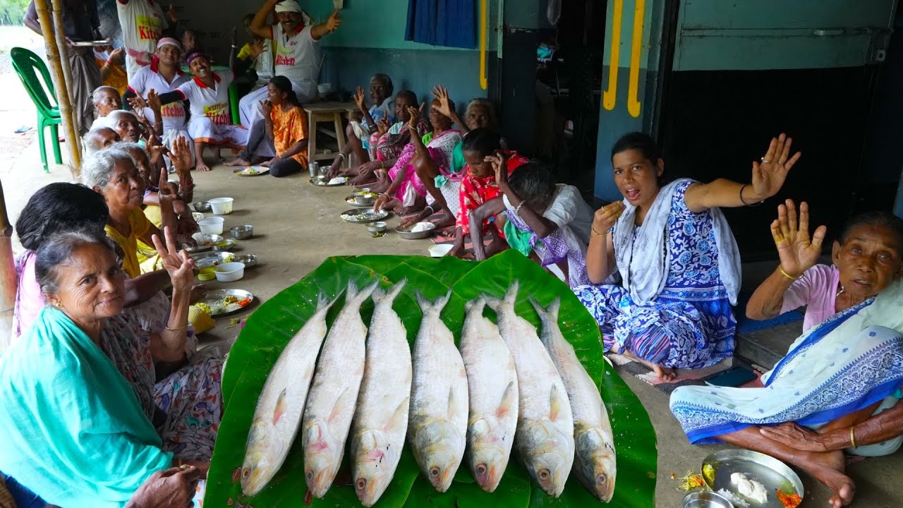 Bengali special Sorshe Ilish | Village style HIlsha fish cooking | villfood Kitchen
