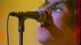 Video voorbeeld van "oasis - supersonic - live - 1994"