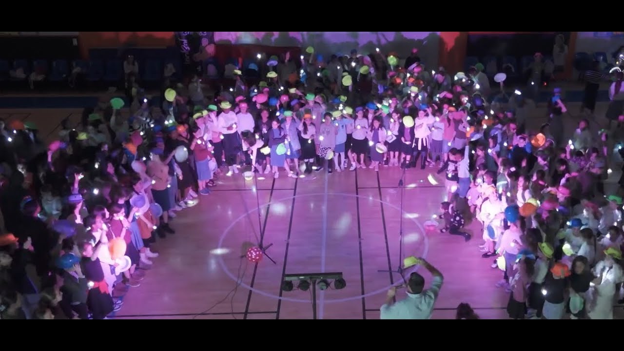 נקודות - שירת המונים | בי