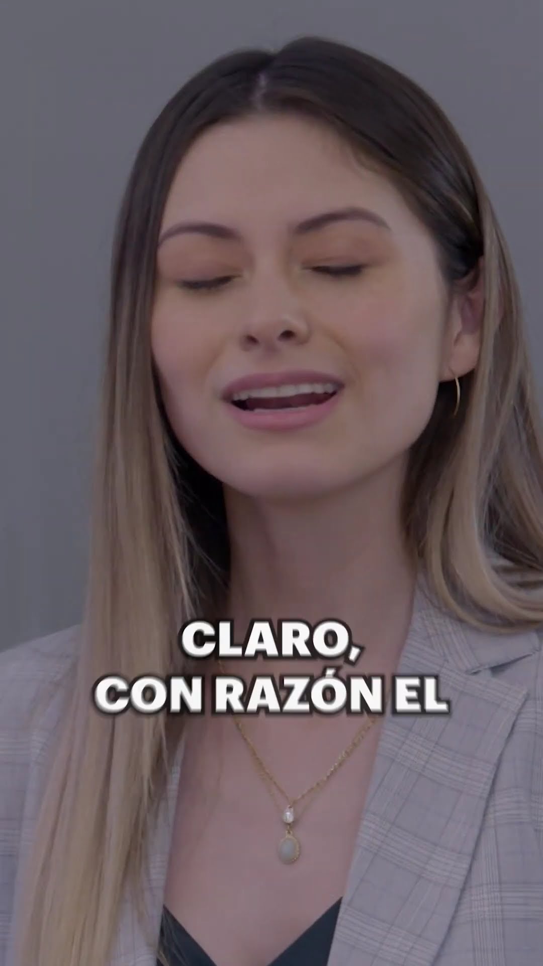 Celeste confunde a Evaristo con UN MESERO ? #LaRosaDeGuadalupe #shorts #viral