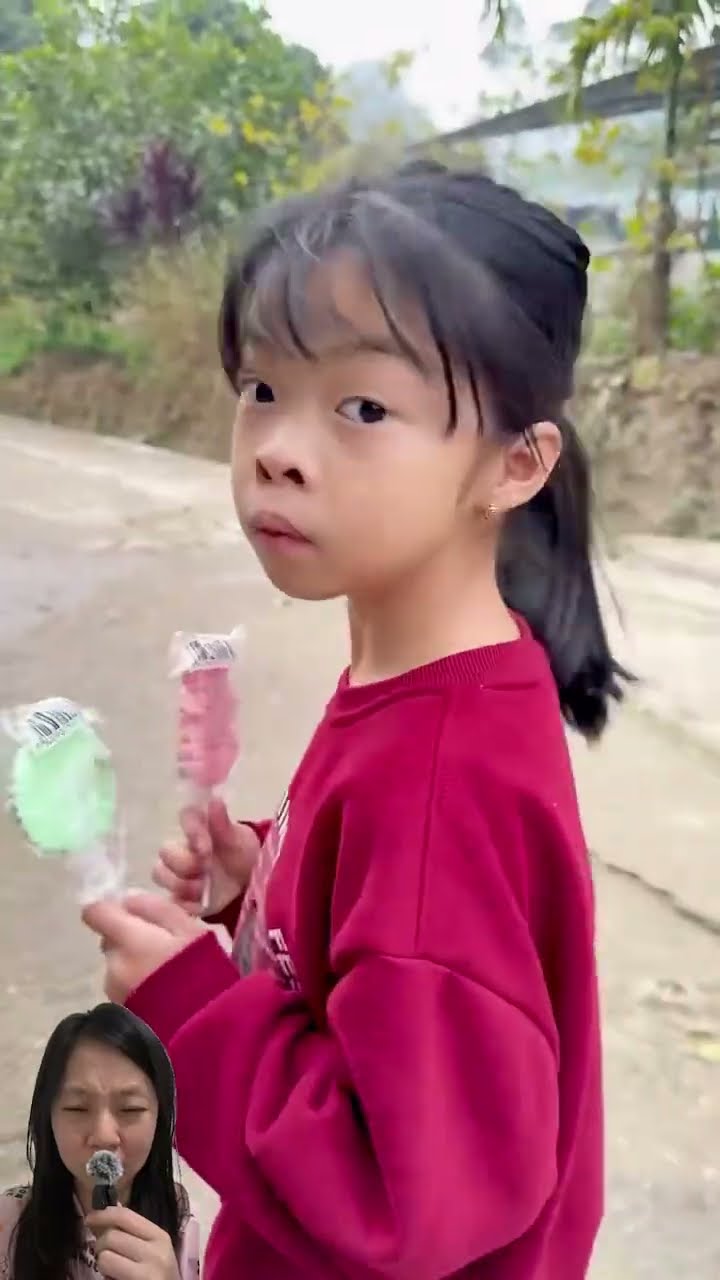 GARA-GARA ADIK MAMA JATUH TERSIRAM AIR #shorts