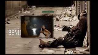 Mutlu Ol Di̇yorsun Durak Yi̇ği̇t Vi̇deosu Resimi