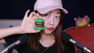[ASMR] Cream Macaron Eating Sound