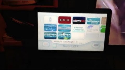 Hacked Nintendo Wii connected to a Motorola Atrix Lapdock