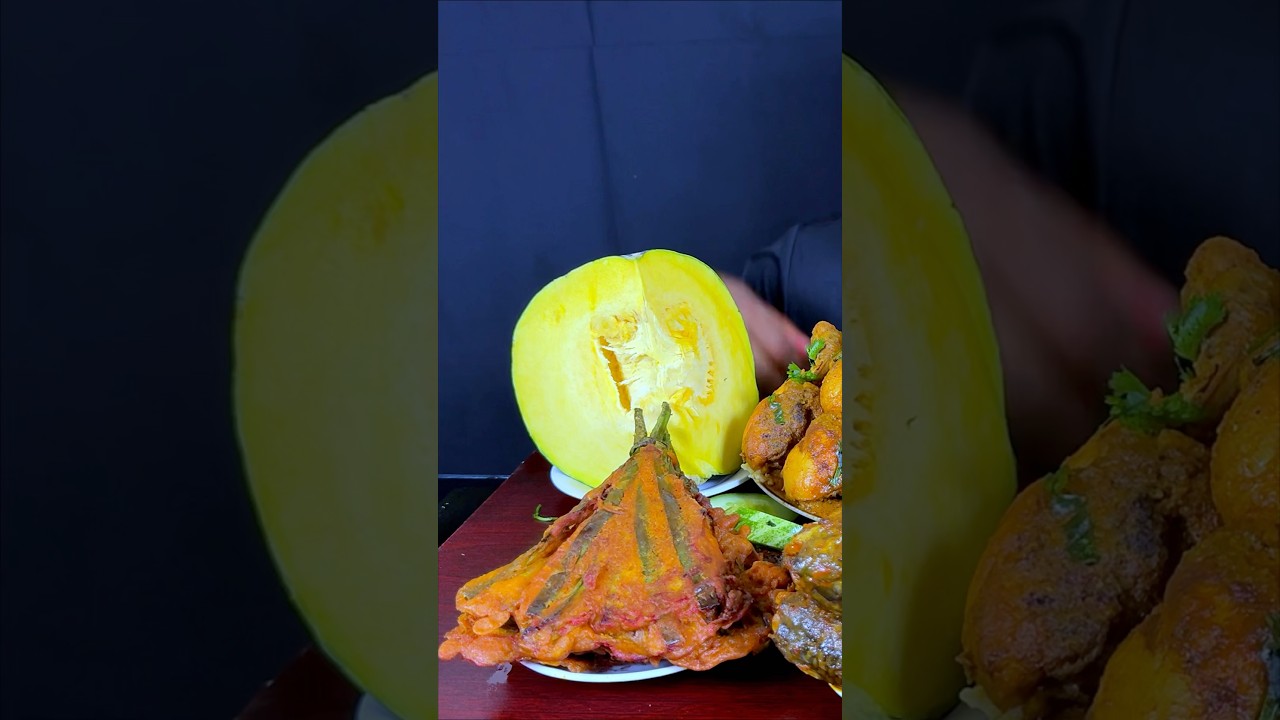Crispy Brinjhal Fry Eating #mukbang #eatingshow #asmreating #shortsfeed #shorts #viral #bigbites