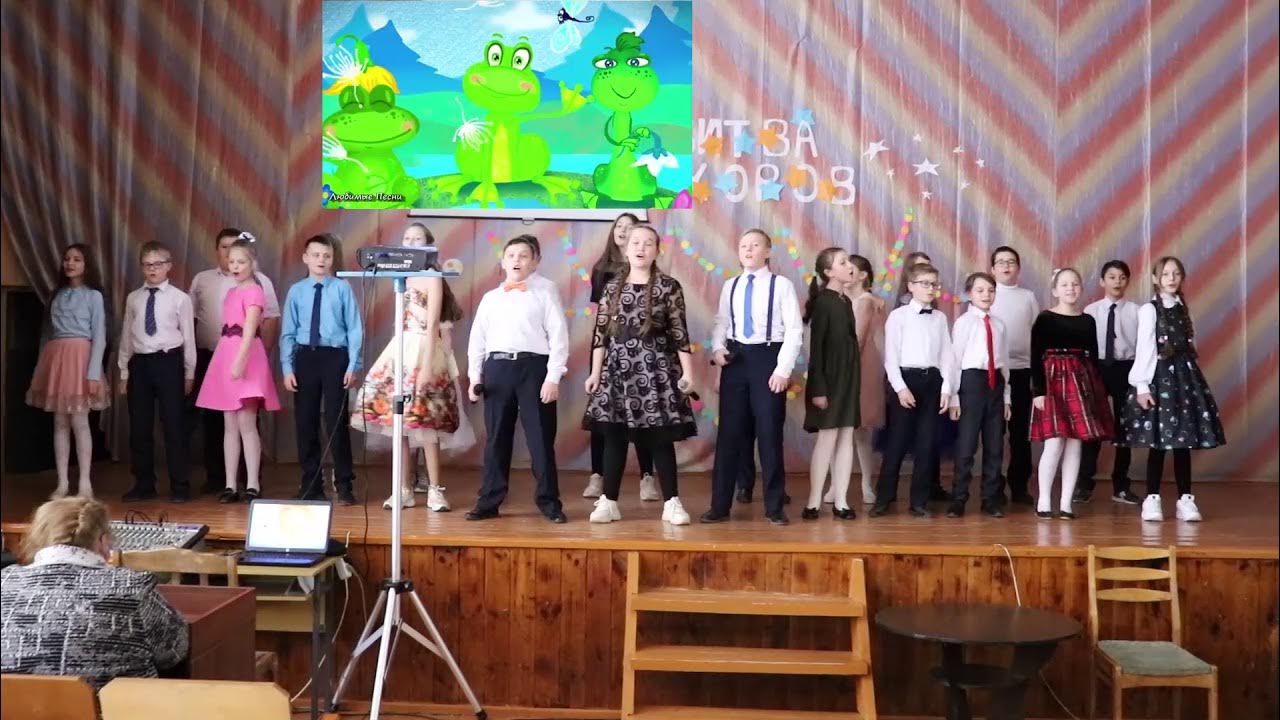 школа 2055 москва. гимназия 10 школа егорьевск. не крутите пёстрый глобус танец видео. выступление 5 класса. школа 2055 со стороны улицы.