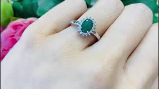 Video: Emerald Engagement Ring 1.00 DALIA