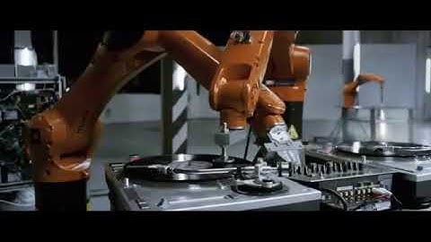 AUTOMATICA   Robots Vs  Music   Nigel Stanford