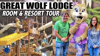 We're at great wolf lodge near disneyland in garden grove, california!
this is located just 3 miles from and offers free shuttle ...