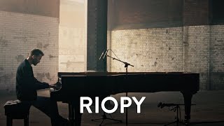 RIOPY - Lullaby | Mahogany Session