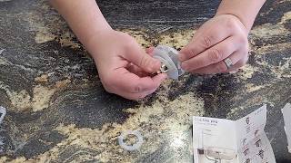 Unboxing Bathroom Sink Stopper [drain plug]