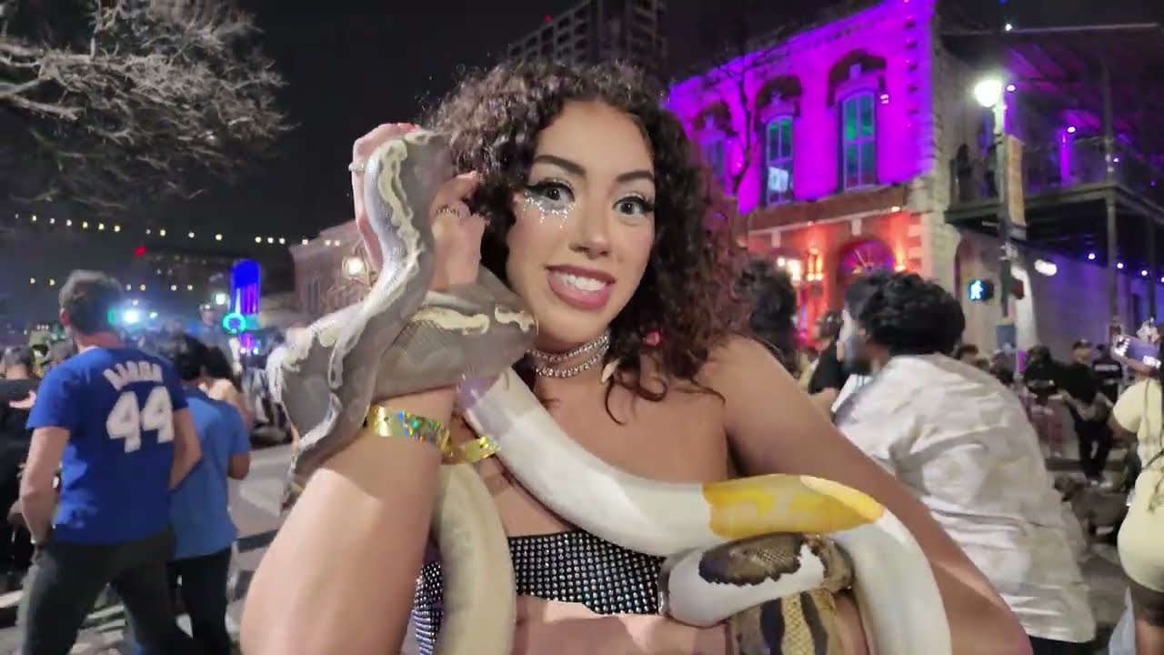 VLOG STYLE CONTENT