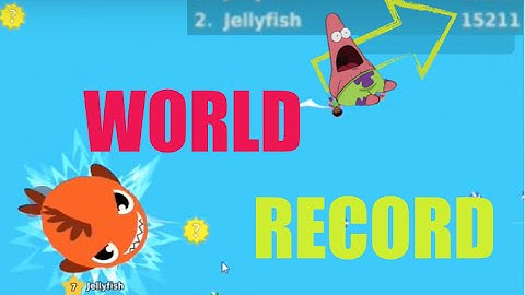New IO game! // World Record Already?? (Piranh.io)