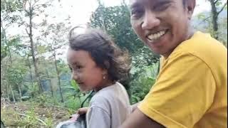 OH MY GOD, IT TURNS OUT THE ROAD IS EXTREME, TO THE EXTREME EXTREME, UNTIL I CAN'T GO UP