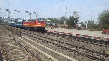 Offlink Captured 22539 CNB WAP 4 with 6 hour late 19314 Rajendranagar- Indore EXPRESS