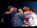 Taegi hug taehyung look suga sweet moment stage reaction member bts taegi analis tak terkira