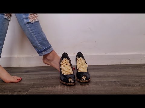 Pasta party in my heels | Food crushing & ASMR
