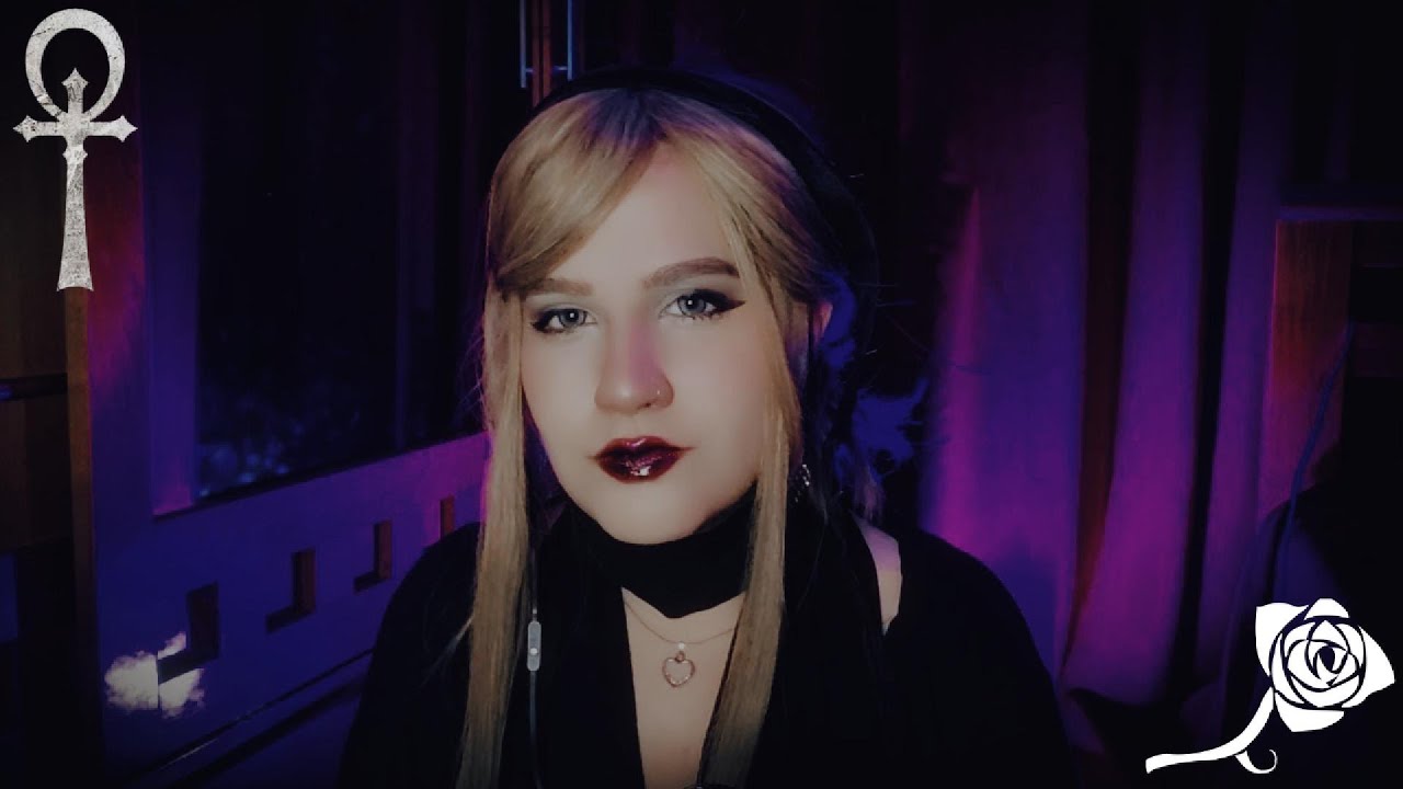 Sua senhora te põe no seu lugar | ASMR  roleplay 