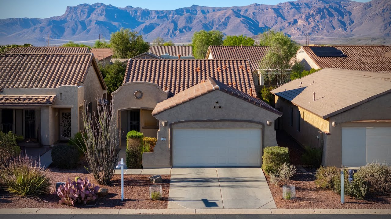 Property Feature: Peralta Canyon Drive in Gold Canyon, Arizona