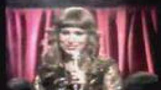 يبعتلك   من روائع الفن السوري سمعها