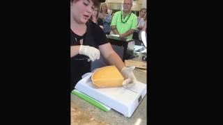 How to cut Beemster aged Gouda