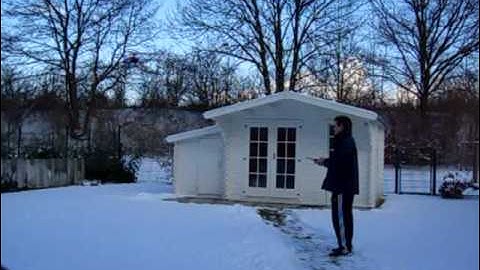 Esky belt cp v2 hovering in the garden