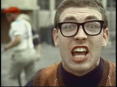 MU330 — Tune Me Out [HQ Video]
