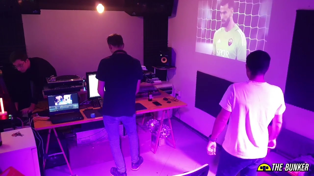 Enjoying 2 hours of music with friends in #TheBunker