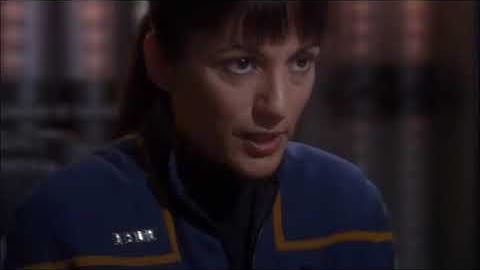 Trip reset the warp drive on the Enterprise NX-01